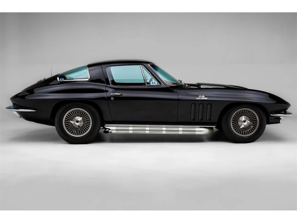 1966 Chevrolet Corvette C2 - Image 2 of 31
