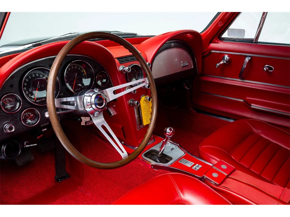 1966 Chevrolet Corvette C2 - Image 22 of 31
