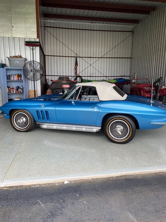 1966 Chevrolet Corvette C2 - Image 13 of 18