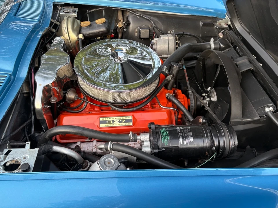 1966 Chevrolet Corvette C2 - Image 11 of 18