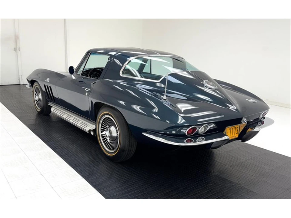 1966 Chevrolet Corvette C2 - Image 3 of 31