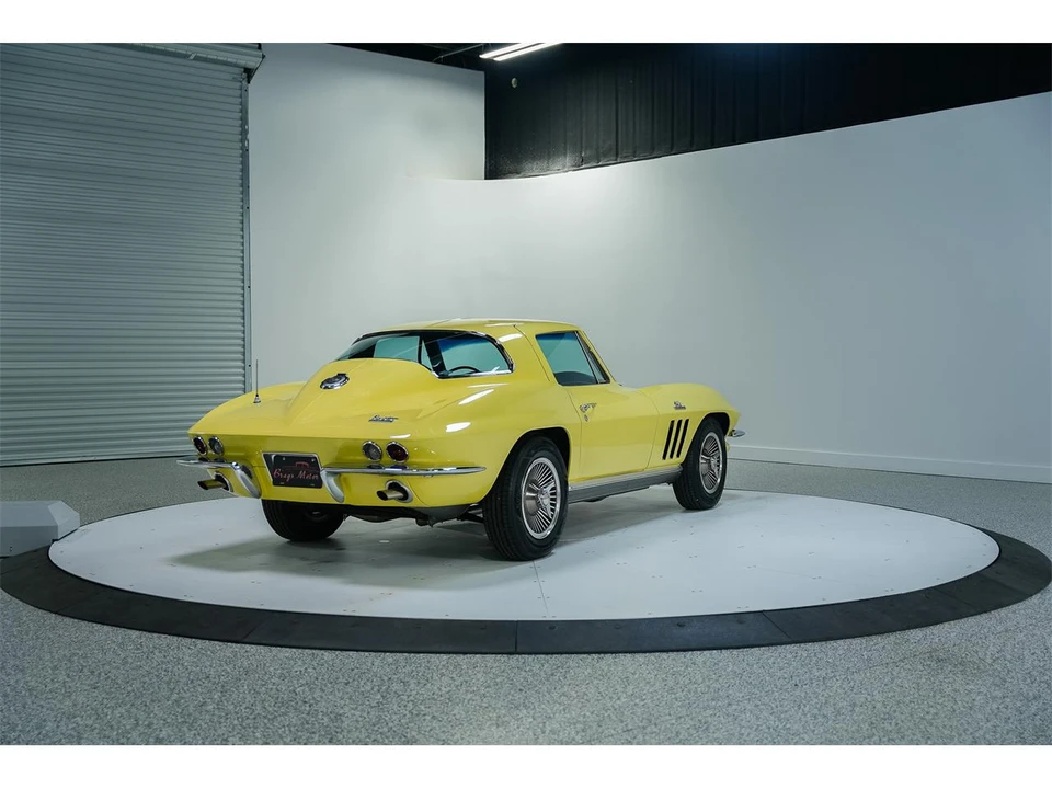 1966 Chevrolet Corvette C2 - Image 5 of 31