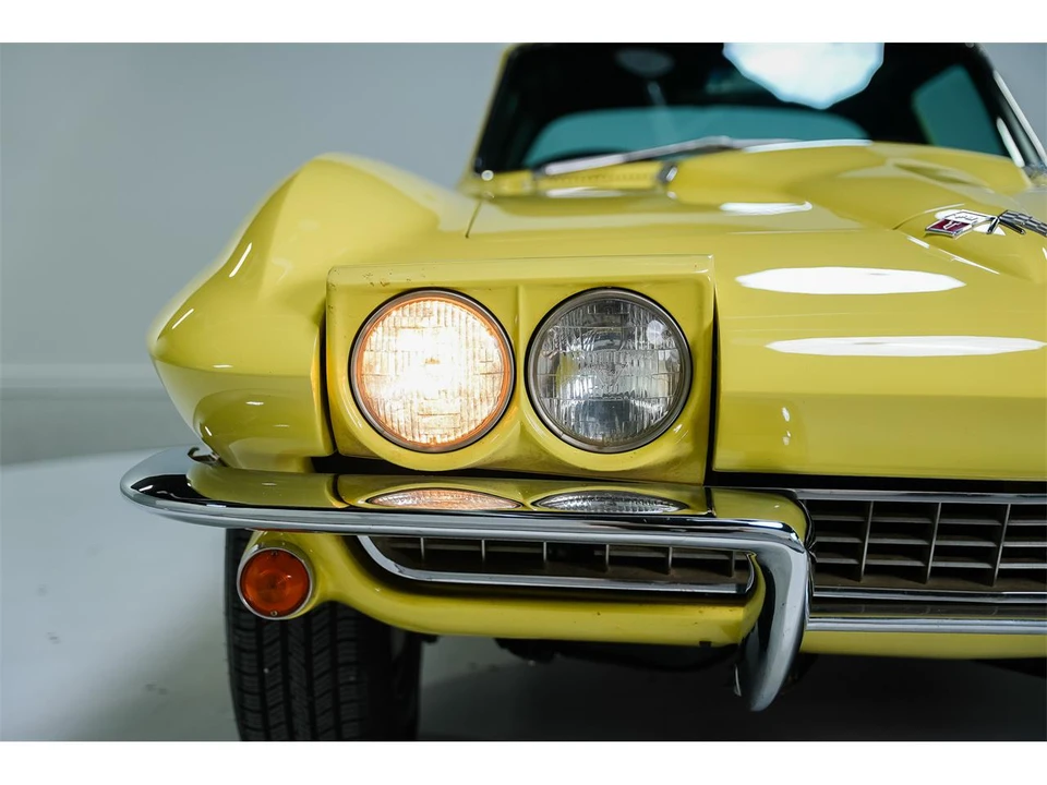 1966 Chevrolet Corvette C2 - Image 13 of 31