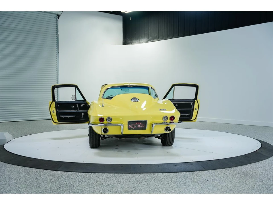 1966 Chevrolet Corvette C2 - Image 21 of 31