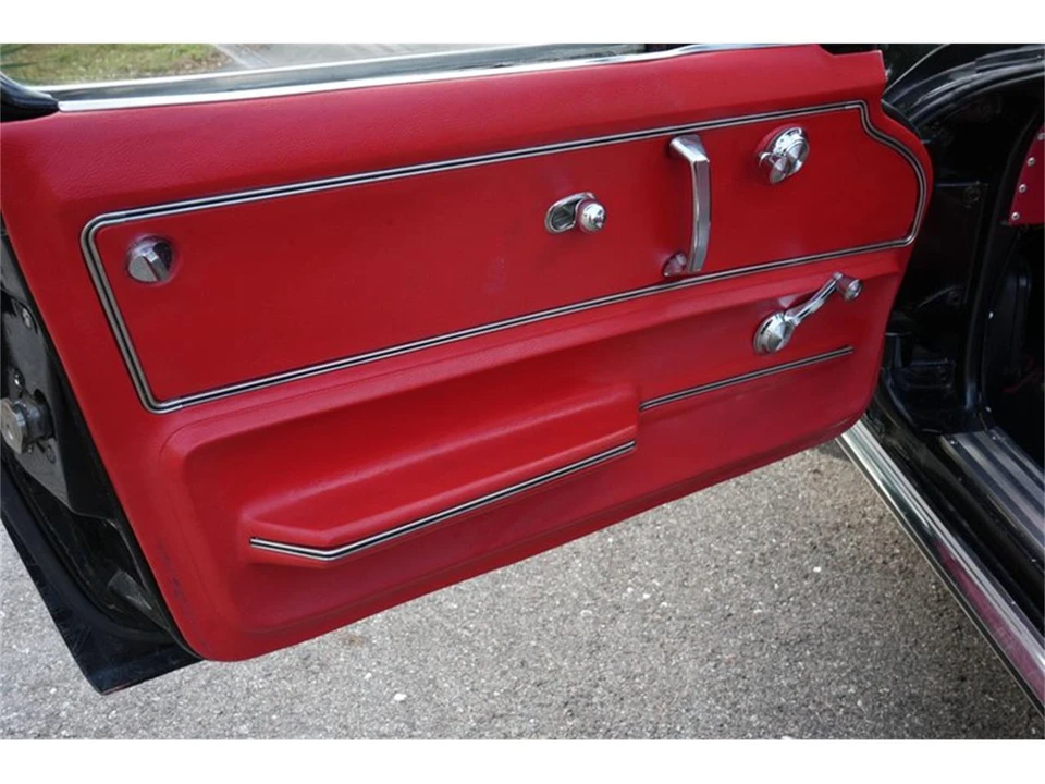 1966 Chevrolet Corvette C2 - Image 26 of 31