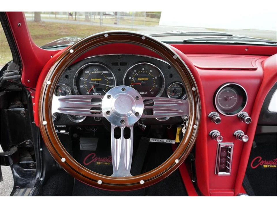 1966 Chevrolet Corvette C2 - Image 30 of 31