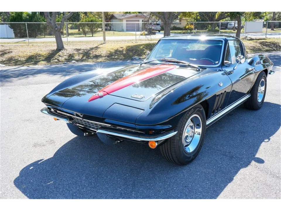 1966 Chevrolet Corvette C2 - Image 16 of 31