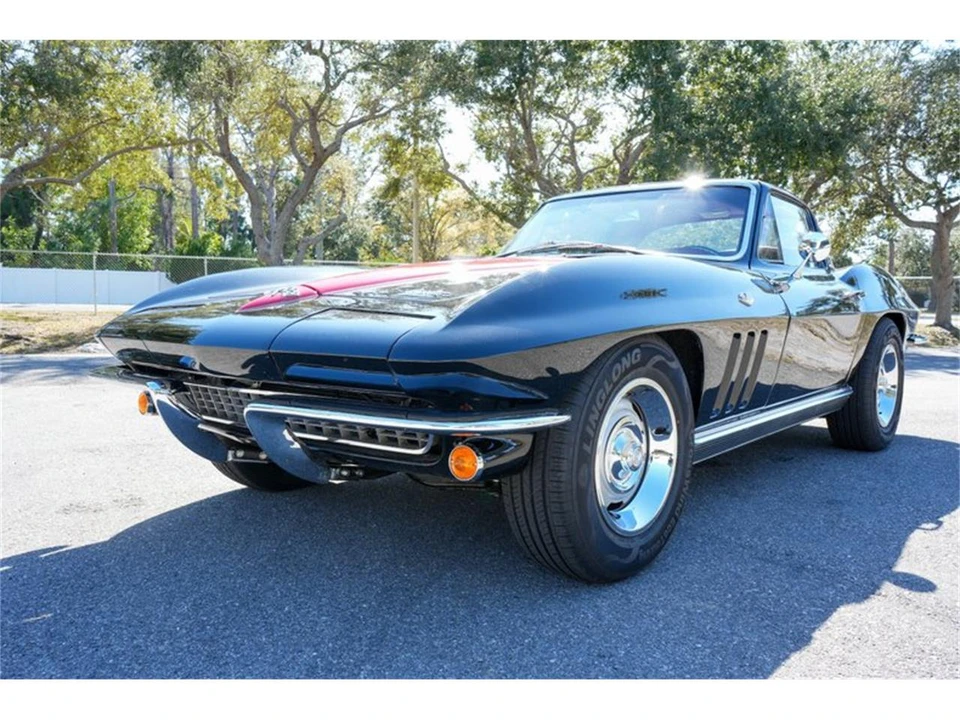 1966 Chevrolet Corvette C2 - Image 14 of 31