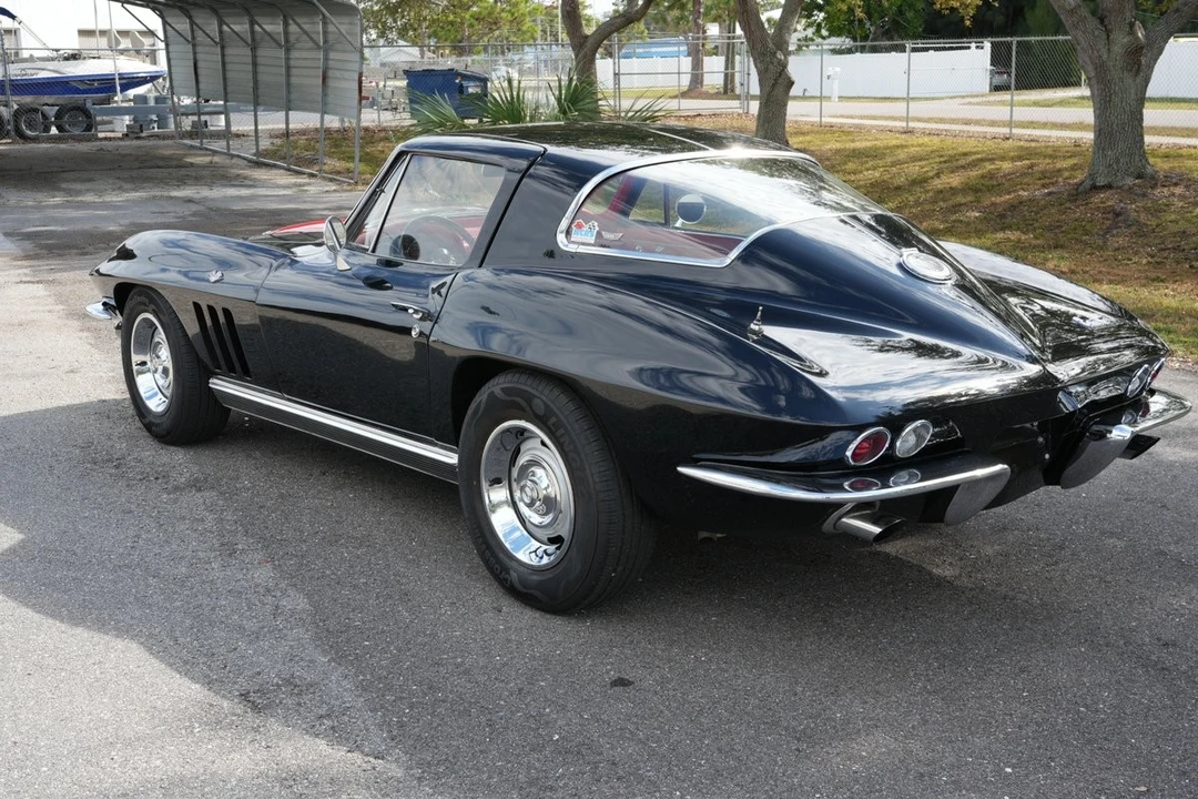1966 Chevrolet Corvette C2 - Image 7 of 31