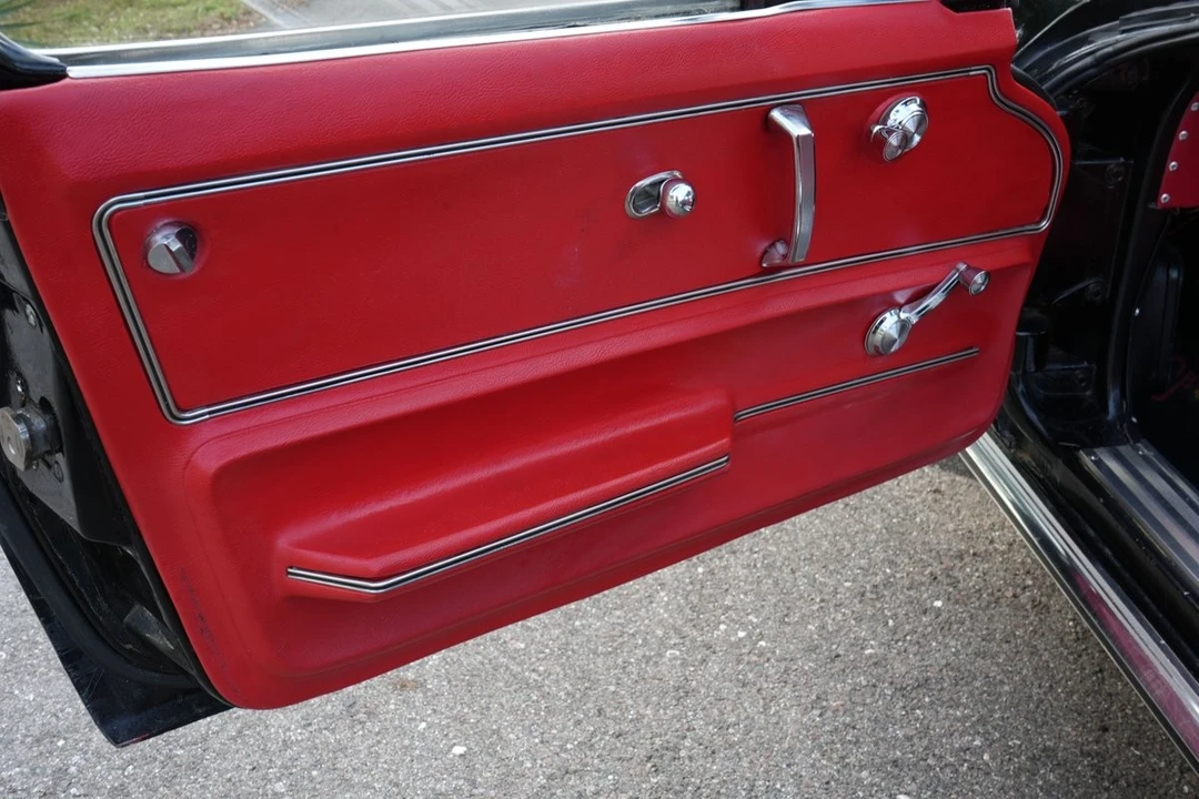 1966 Chevrolet Corvette C2 - Image 26 of 31