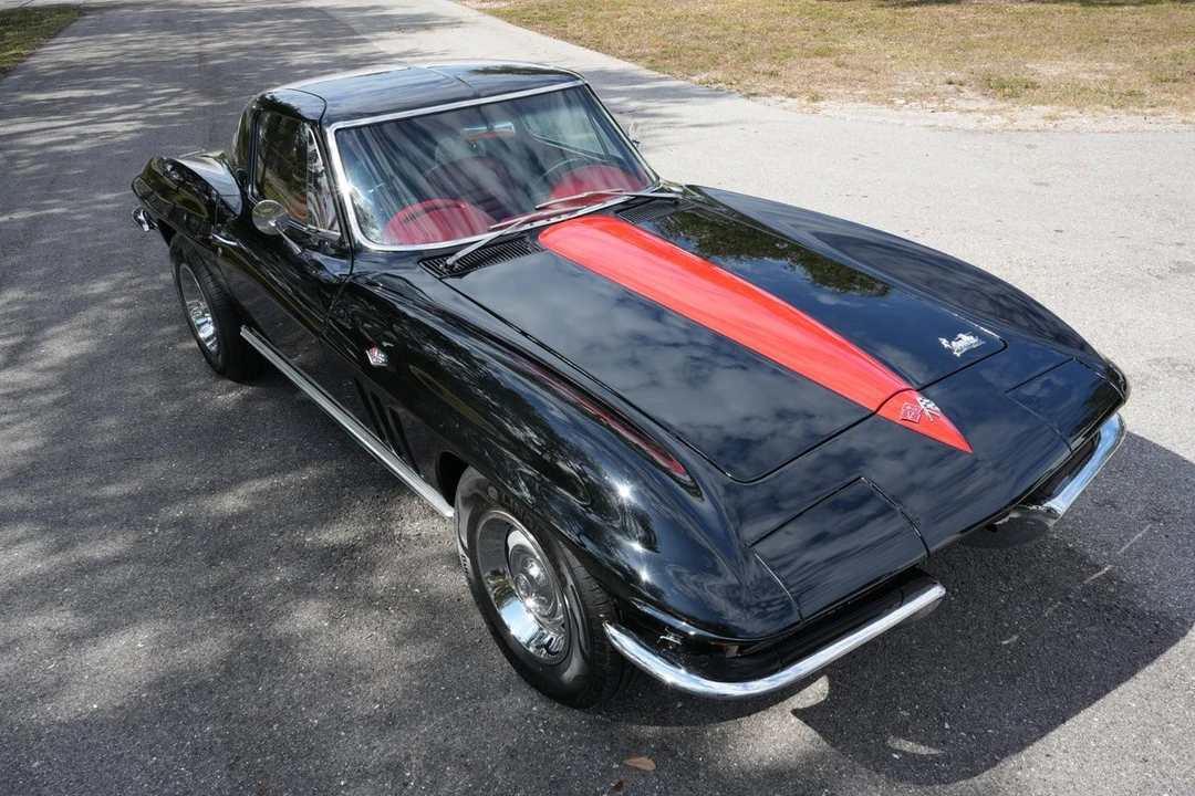 1966 Chevrolet Corvette C2 - Image 18 of 31