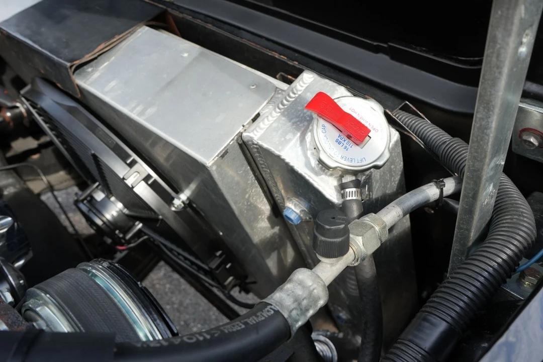 1966 Chevrolet Corvette C2 - Image 23 of 31