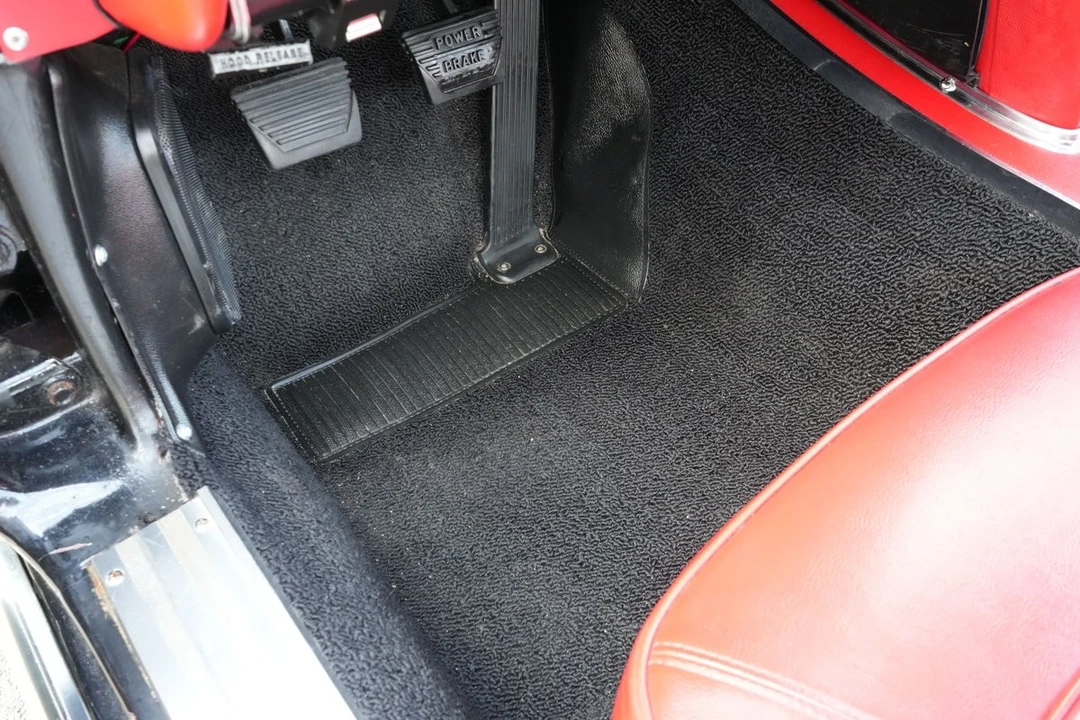 1966 Chevrolet Corvette C2 - Image 27 of 31