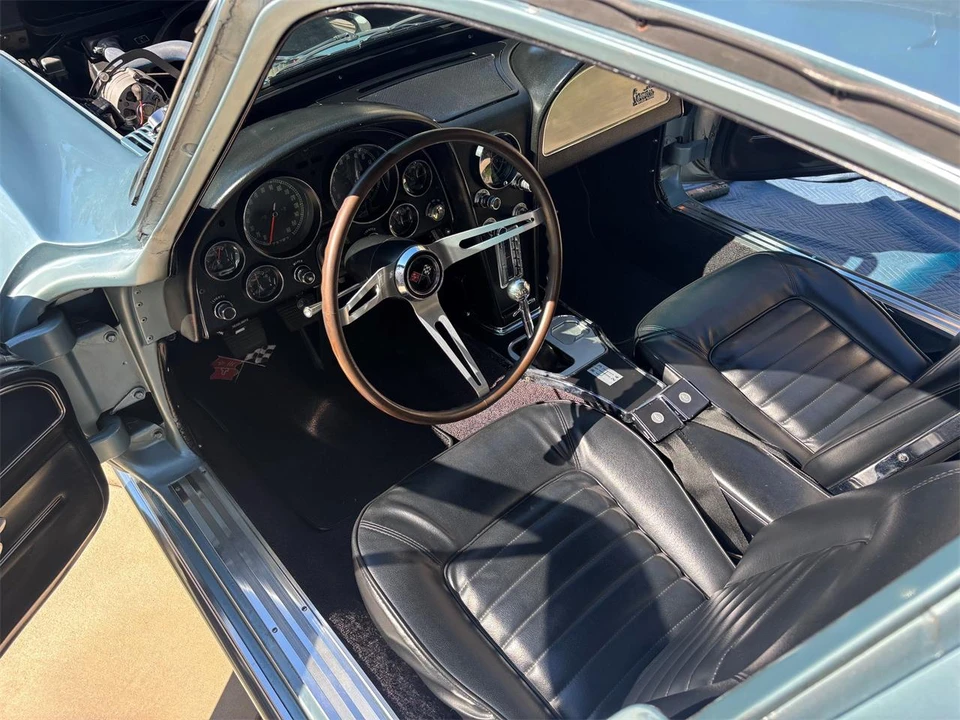1966 Chevrolet Corvette C2 - Image 8 of 23