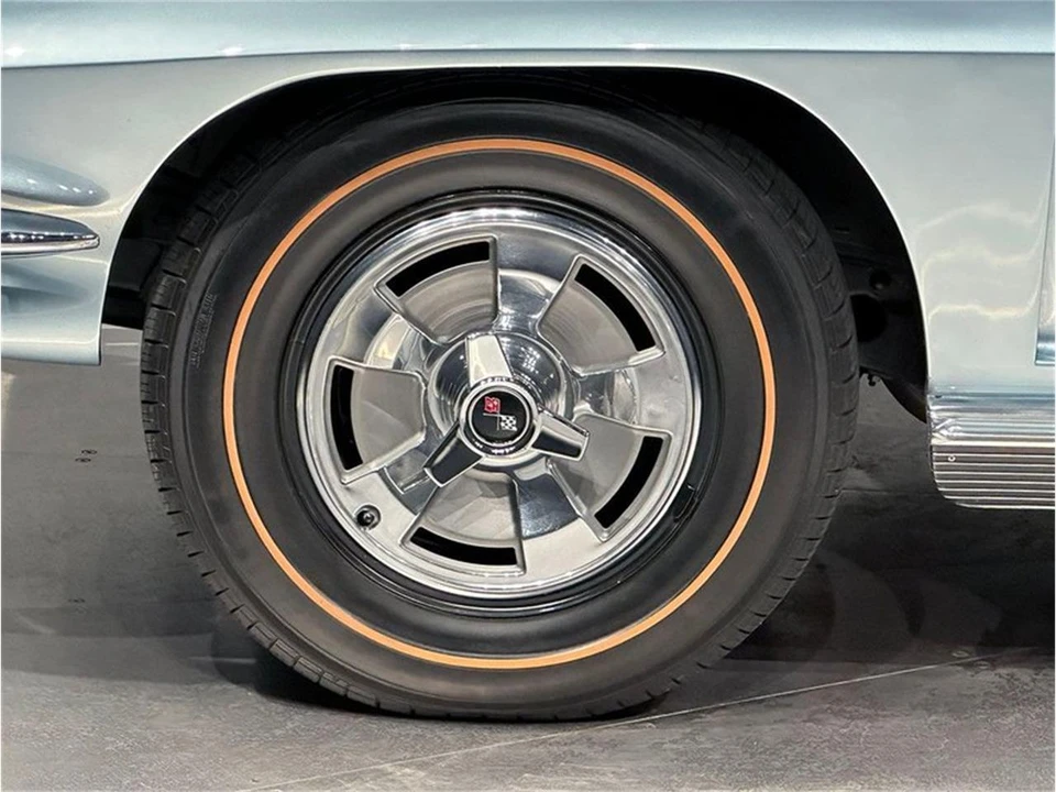 1966 Chevrolet Corvette C2 - Image 12 of 31