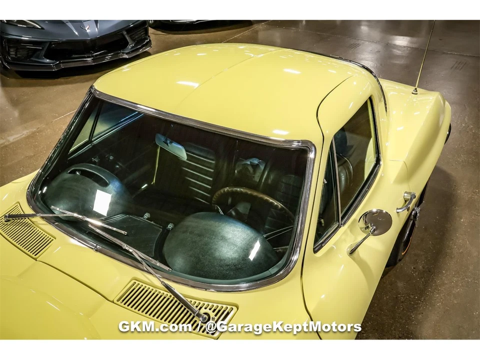 1966 Chevrolet Corvette C2 - Image 26 of 31