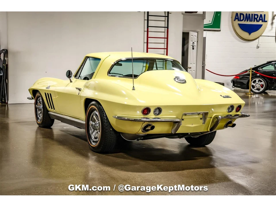 1966 Chevrolet Corvette C2 - Image 7 of 31