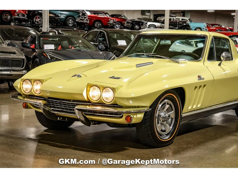 1966 Chevrolet Corvette C2 - Image 22 of 31