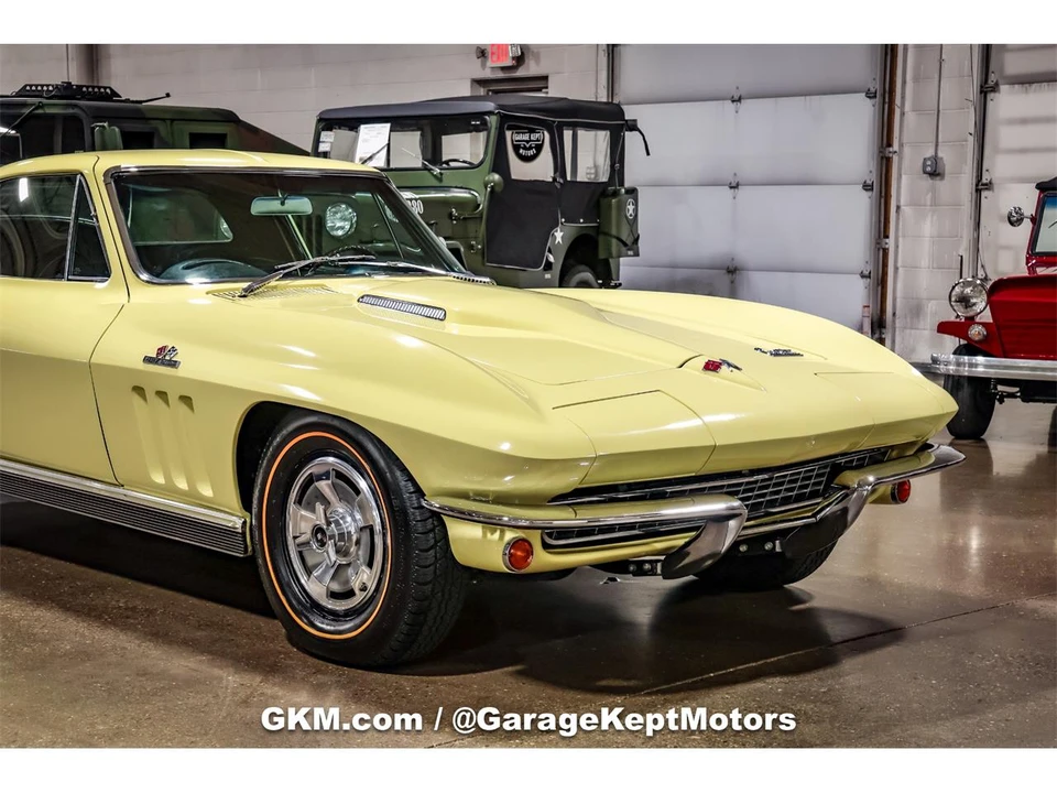 1966 Chevrolet Corvette C2 - Image 13 of 31