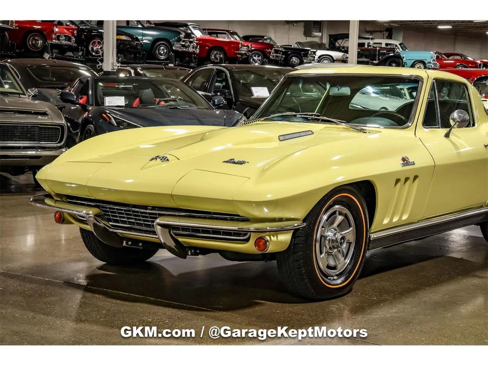 1966 Chevrolet Corvette C2 - Image 23 of 31