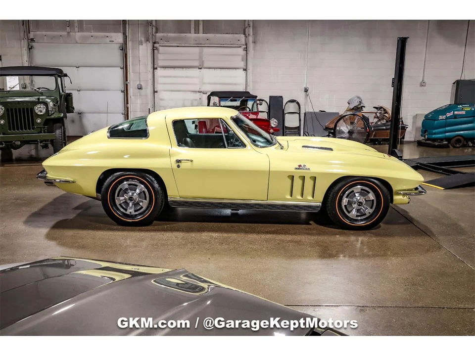 1966 Chevrolet Corvette C2 - Image 10 of 31