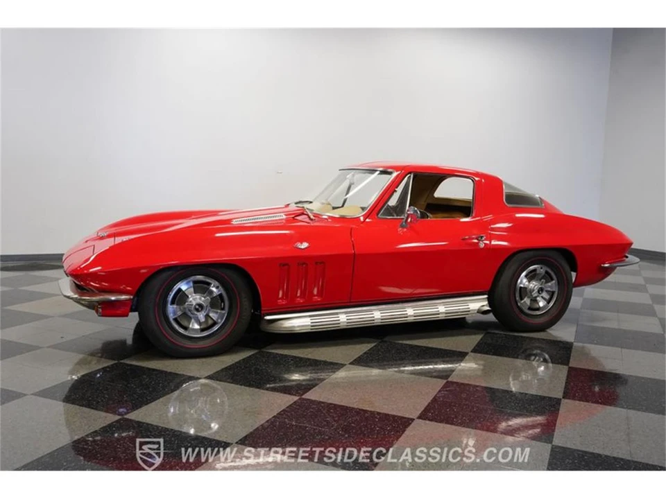 1966 Chevrolet Corvette C2 - Image 5 of 31