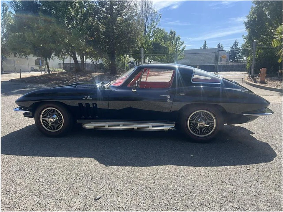 1966 Chevrolet Corvette C2 - Image 6 of 29