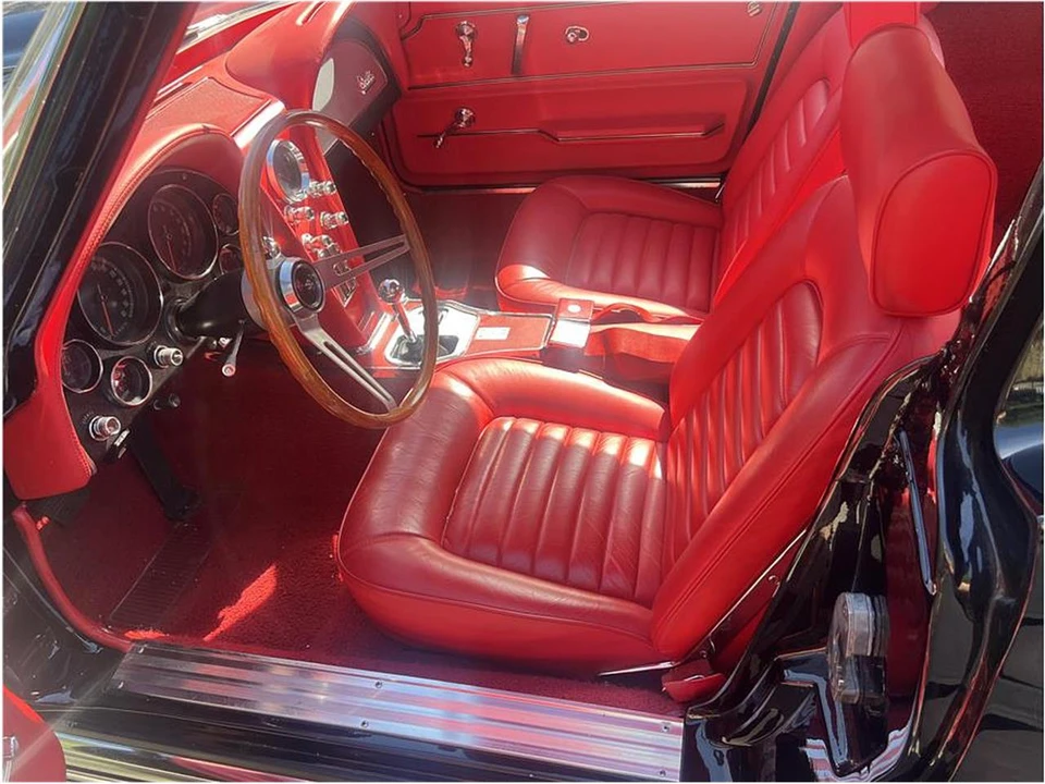 1966 Chevrolet Corvette C2 - Image 13 of 29