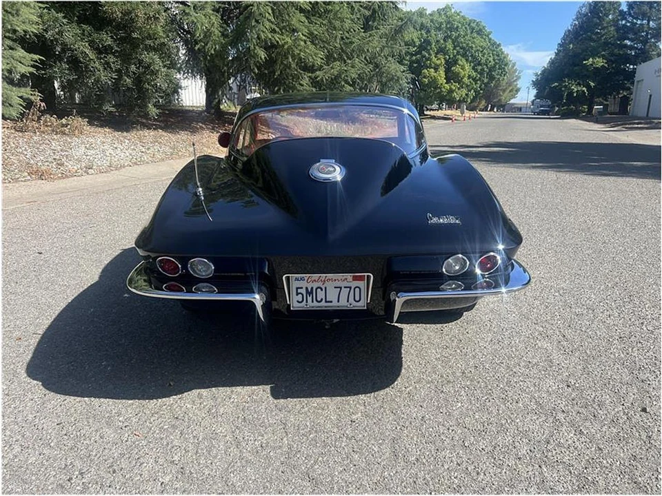 1966 Chevrolet Corvette C2 - Image 4 of 29
