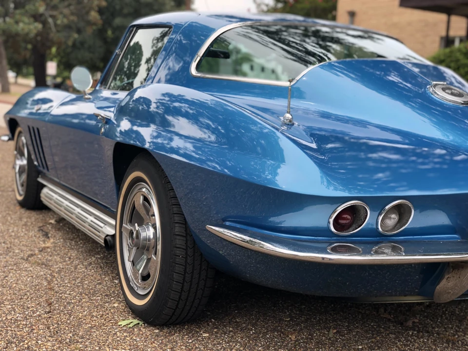 1966 Chevrolet Corvette C2 - Image 17 of 31