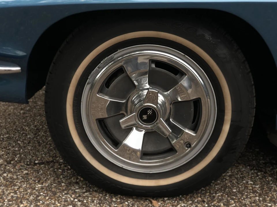 1966 Chevrolet Corvette C2 - Image 24 of 31