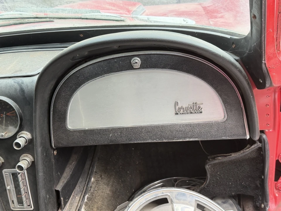 1966 Chevrolet Corvette C2 - Image 21 of 31