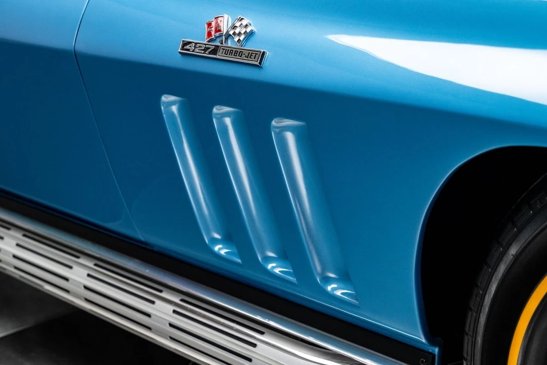 1966 Chevrolet Corvette C2 - Image 14 of 31