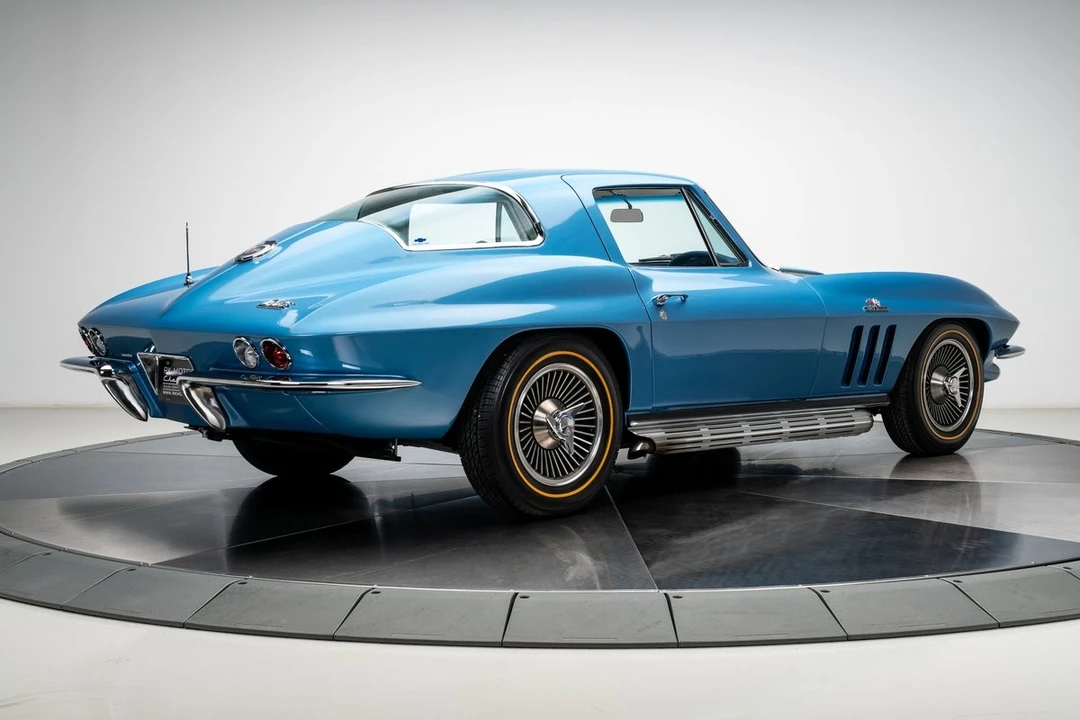 1966 Chevrolet Corvette C2 - Image 18 of 31