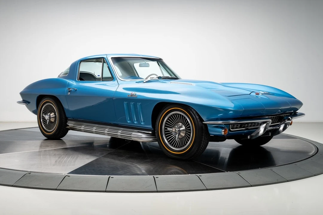1966 Chevrolet Corvette C2 - Image 7 of 31