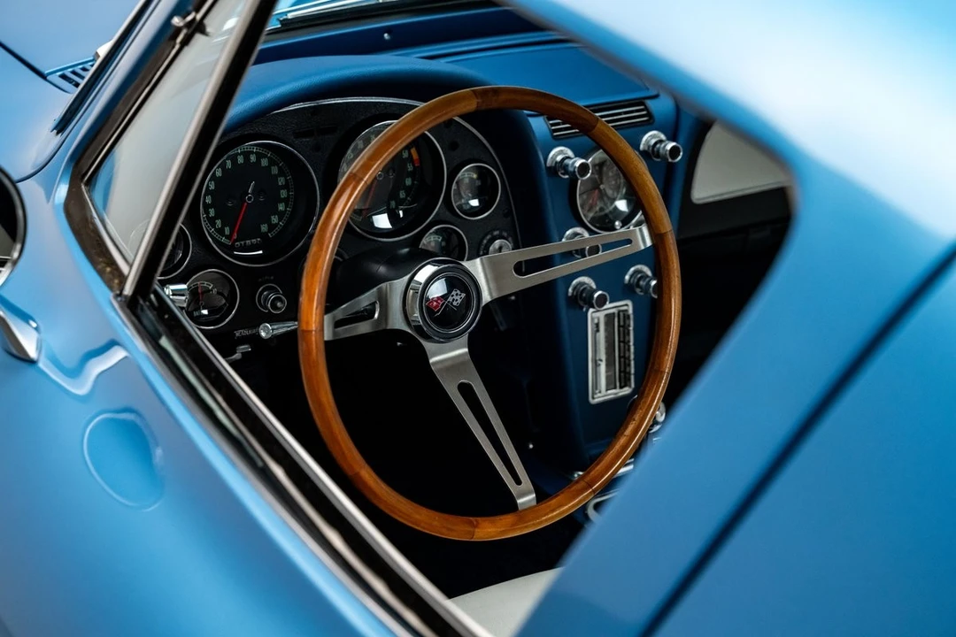 1966 Chevrolet Corvette C2 - Image 3 of 31