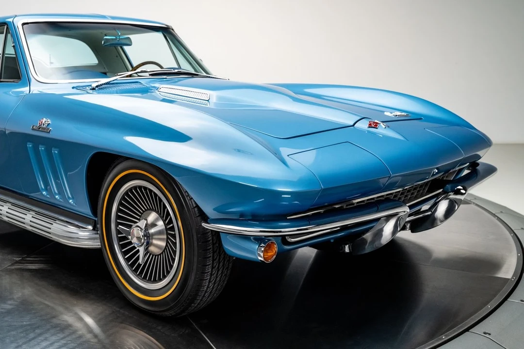 1966 Chevrolet Corvette C2 - Image 8 of 31