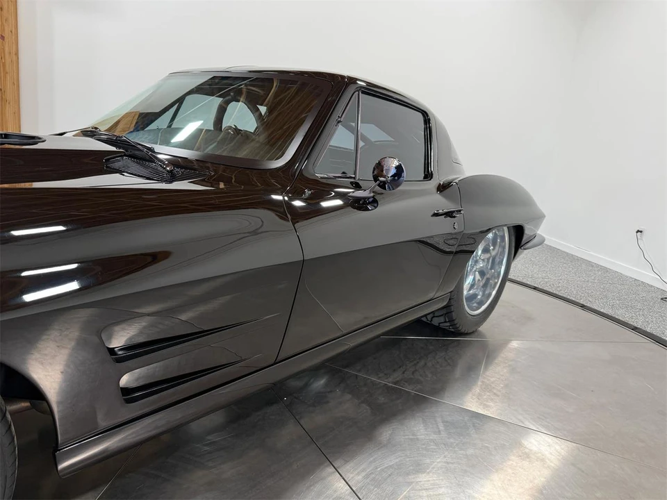 1966 Chevrolet Corvette C2 - Image 21 of 31