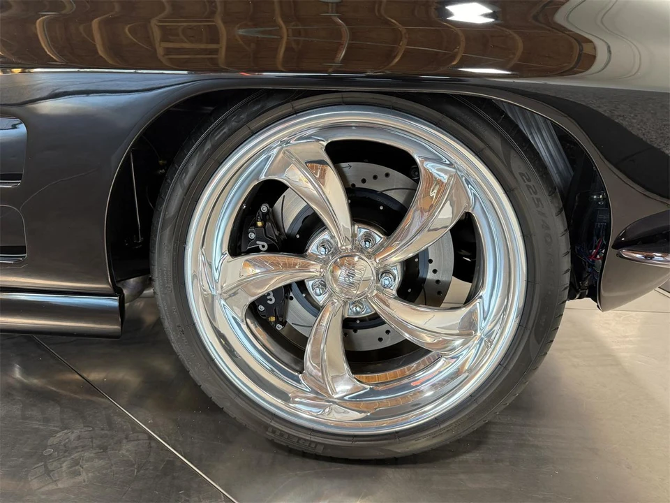 1966 Chevrolet Corvette C2 - Image 24 of 31