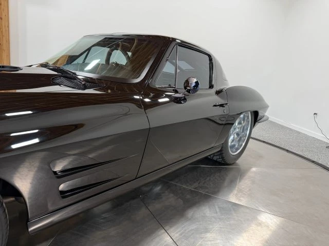 1966 Chevrolet Corvette C2 - Image 21 of 31