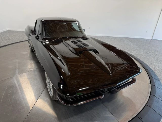 1966 Chevrolet Corvette C2 - Image 3 of 31