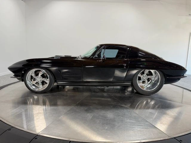 1966 Chevrolet Corvette C2 - Image 9 of 31