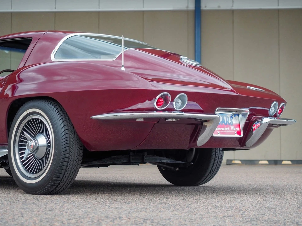 1966 Chevrolet Corvette C2 - Image 6 of 31