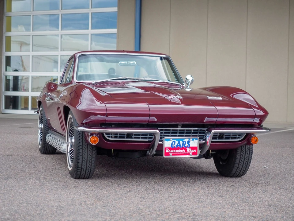 1966 Chevrolet Corvette C2 - Image 9 of 31