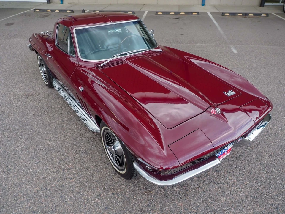 1966 Chevrolet Corvette C2 - Image 13 of 31