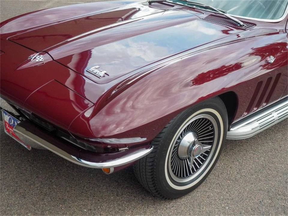 1966 Chevrolet Corvette C2 - Image 14 of 31