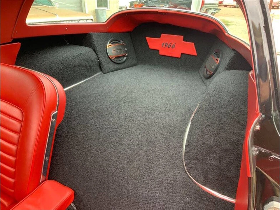 1966 Chevrolet Corvette C2 - Image 30 of 31