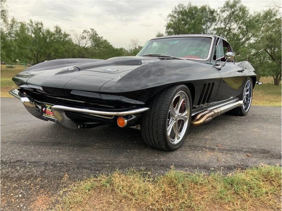1966 Chevrolet Corvette C2 - Image 13 of 31
