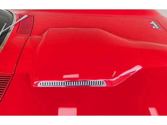 1966 Chevrolet Corvette C2 - Image 16 of 21