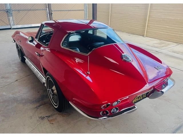 1966 Chevrolet Corvette C2 - Image 6 of 21